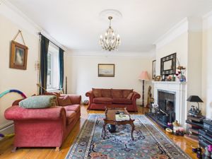 Living Room- click for photo gallery